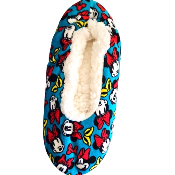 Disney Shoes - Disney minnie mouse fuzzy babba womens slipper socks size M L  7.5 to 9 new tags